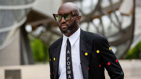 louis vuitton menswear virgil|louis vuitton designer dies.